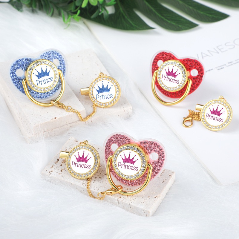 Luxury Crown Pacifier Clip Cha - đánh giá và giá Baby Clothing Gift Set